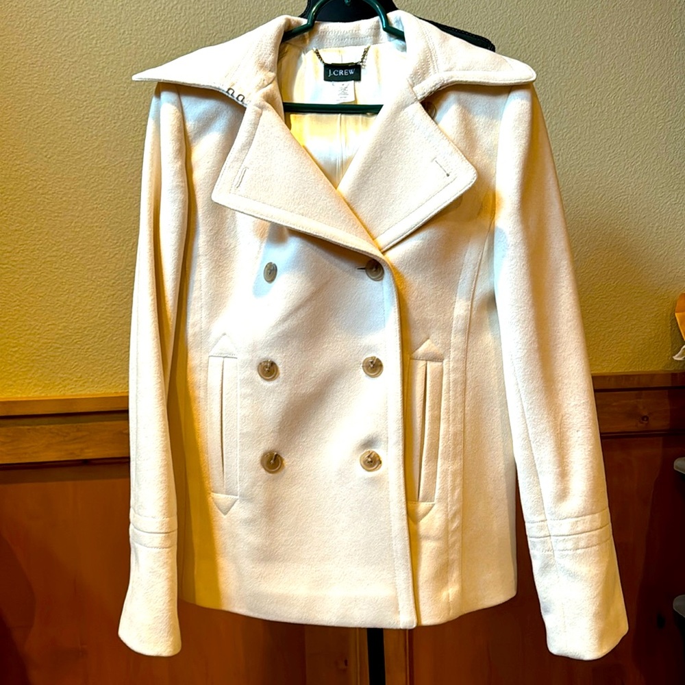 J Crew short women’s winter white peacoat